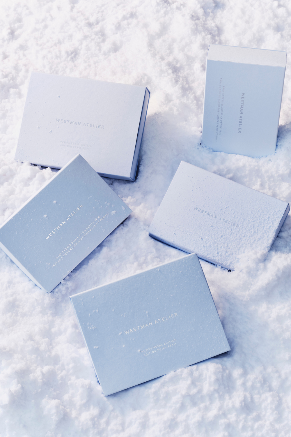 Westman Atelier Petite Baby Cheeks Blush Stick Trio i lyseblå æsker