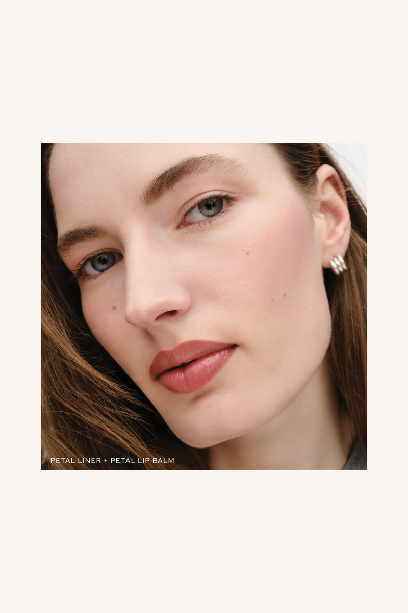 Petal - Lip Shape Lip Liner